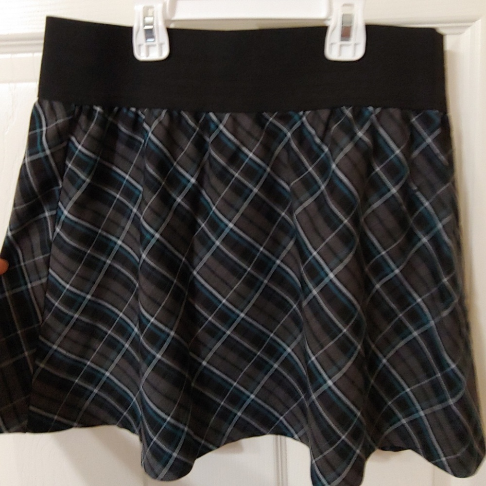 Soft plaid skirt